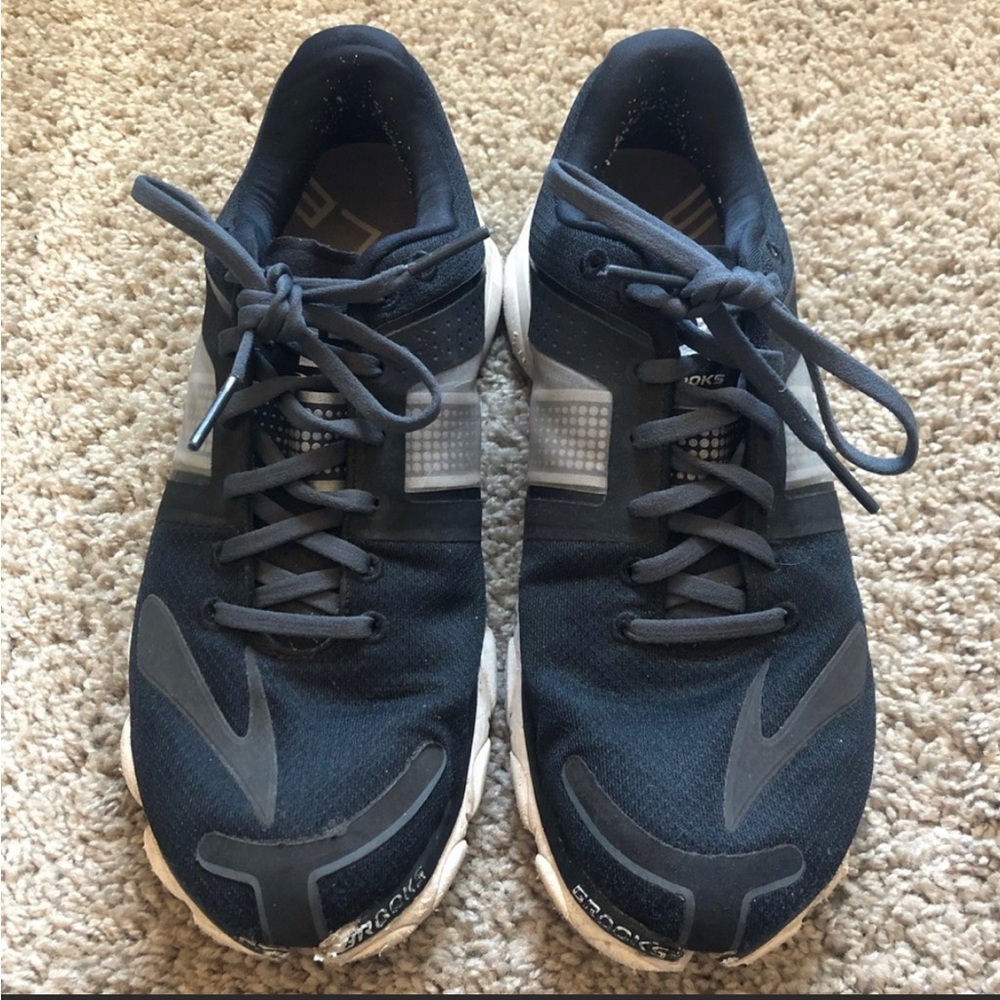 Brooks 10 Pureflow 4 Mens black/
anthracite Running Shoes - Size 10
